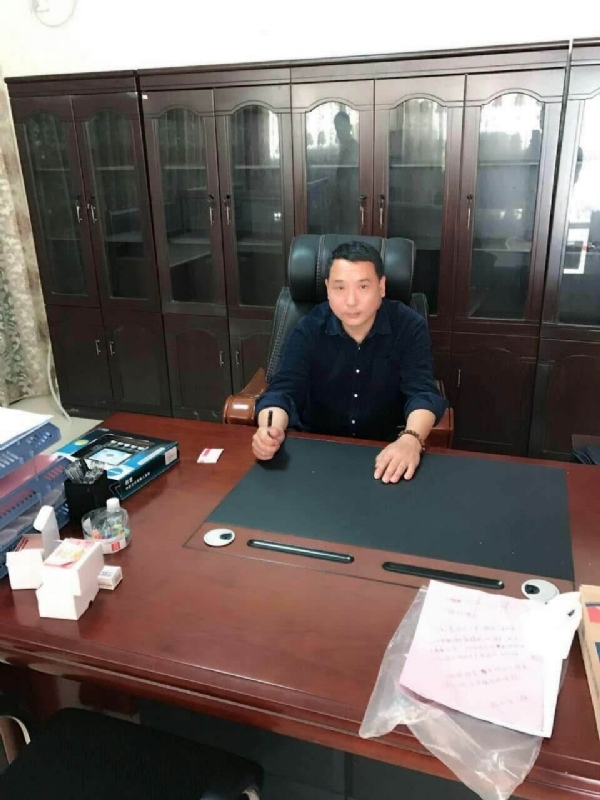 艺术家的第一张照片--周宁相亲网