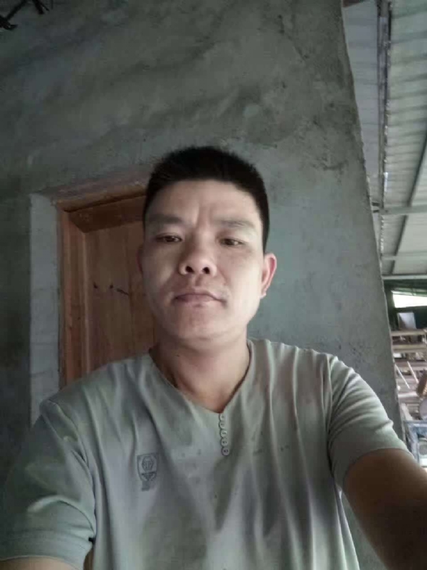 寻找幸福的第一张照片--周宁相亲网