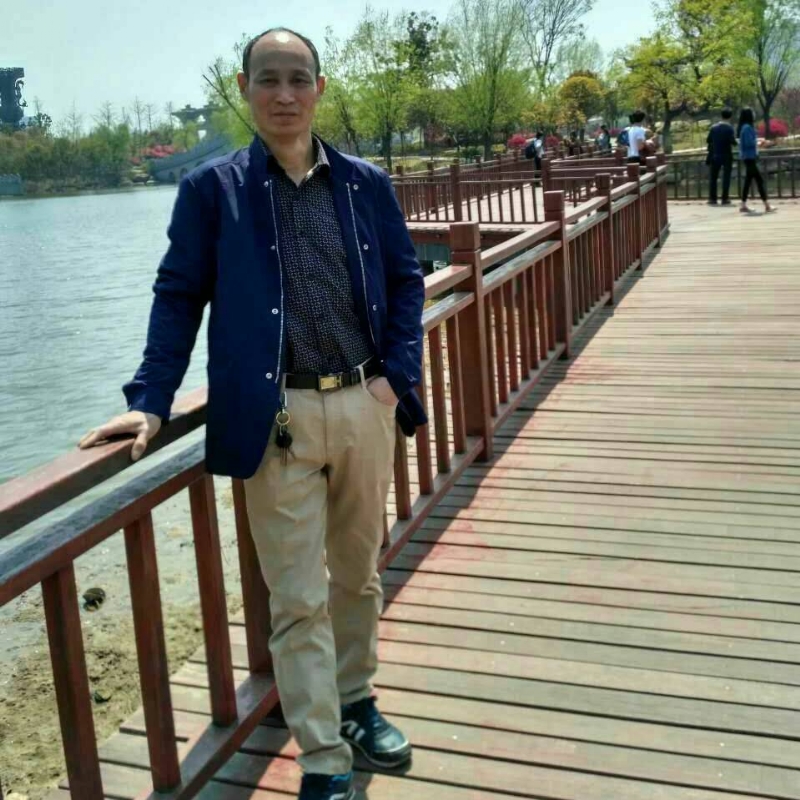 大随帅哥的第一张照片--周宁相亲网