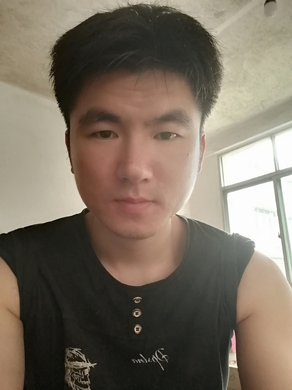 何必呢的第一张照片--周宁相亲网