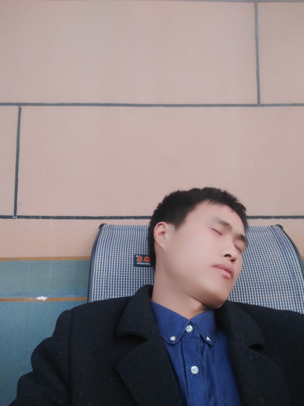 有钱爱情才能长久的第一张照片--周宁相亲网