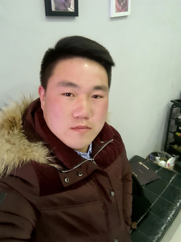 小飞的第一张照片--周宁相亲网
