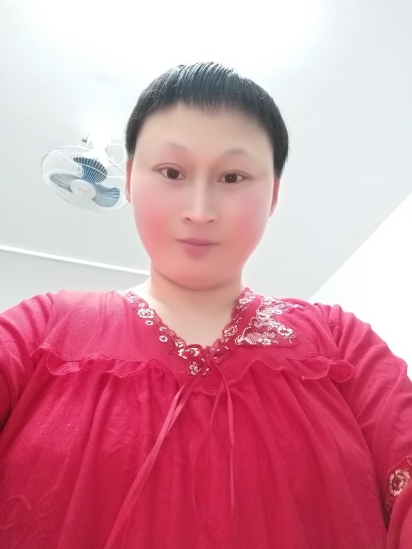 彩虹姐姐永不言弃的第一张照片--周宁相亲网