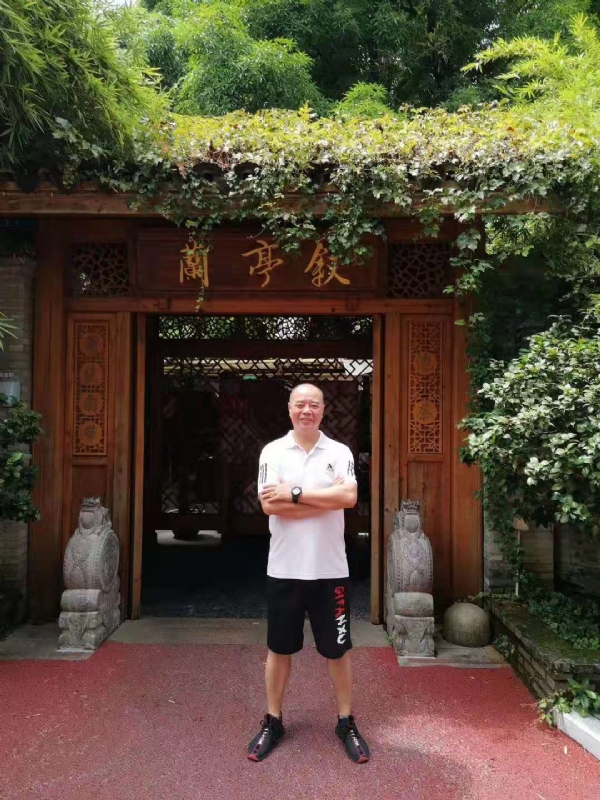 李国伟的第四张照片--周宁相亲网