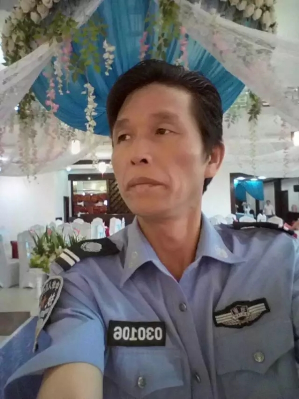 卧窗听雨的第二张照片--周宁相亲网