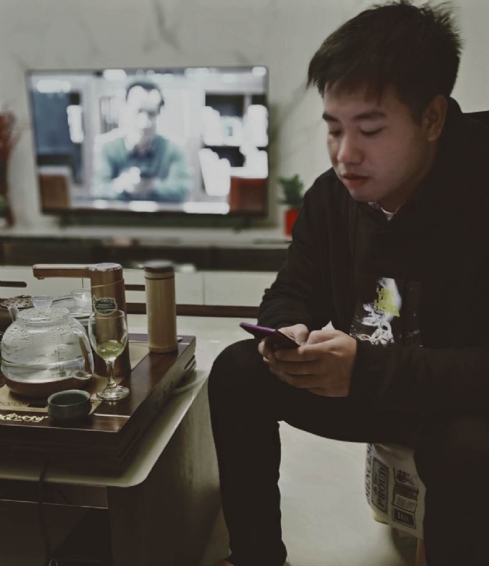 嗯今年能脱单吗的第一张照片--周宁相亲网