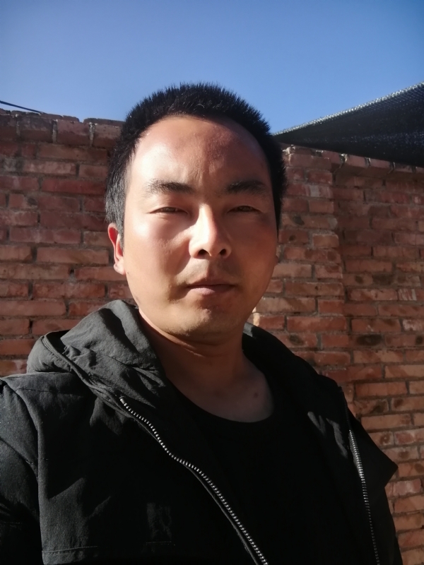 流年寂寞了谁的容颜的第一张照片--周宁相亲网