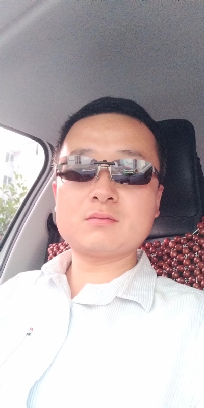 痛苦的单身狗的第一张照片--周宁相亲网