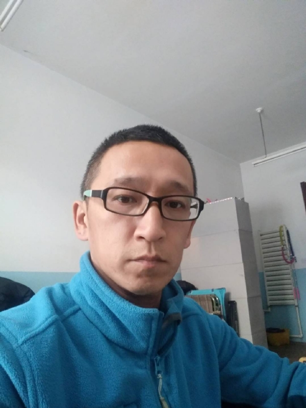 晓峰的第三张照片--周宁相亲网