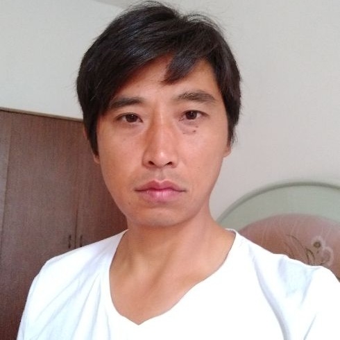 莞尔一笑的第一张照片--周宁相亲网