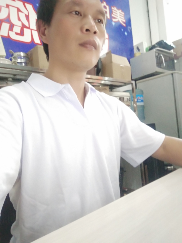 深蓝色的海的第一张照片--周宁相亲网