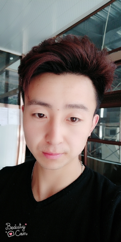 拼命微笑的第三张照片--周宁相亲网