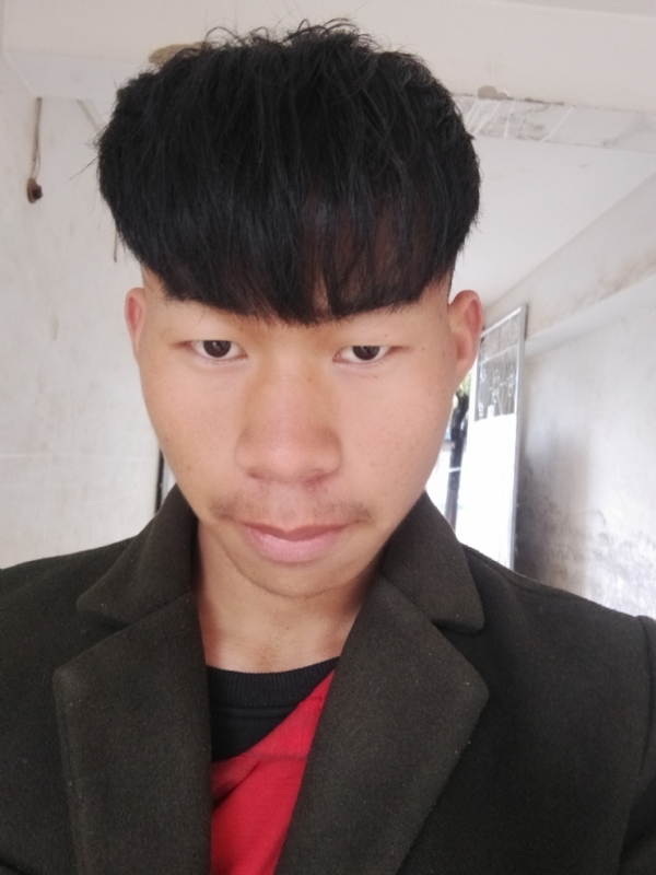 少年不在少的第二张照片--周宁相亲网