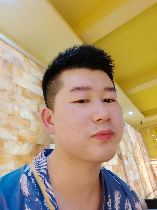 六月与阿十二的第一张照片--周宁相亲网