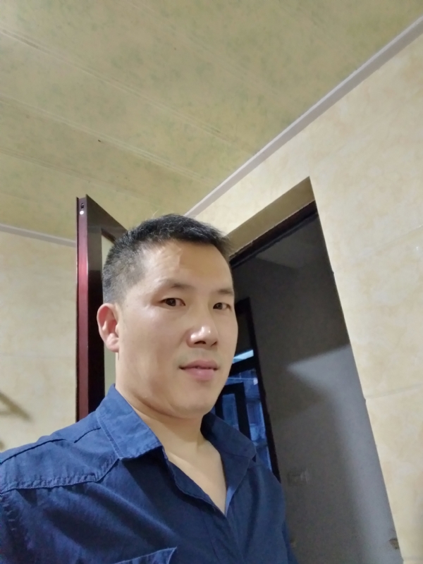余生搀扶走的第一张照片--周宁相亲网