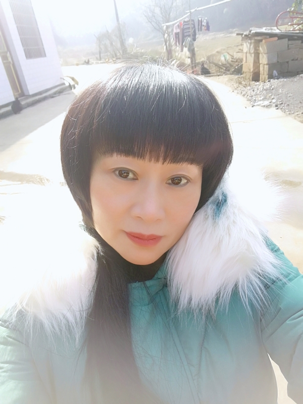 金鱼儿的第一张照片--周宁相亲网
