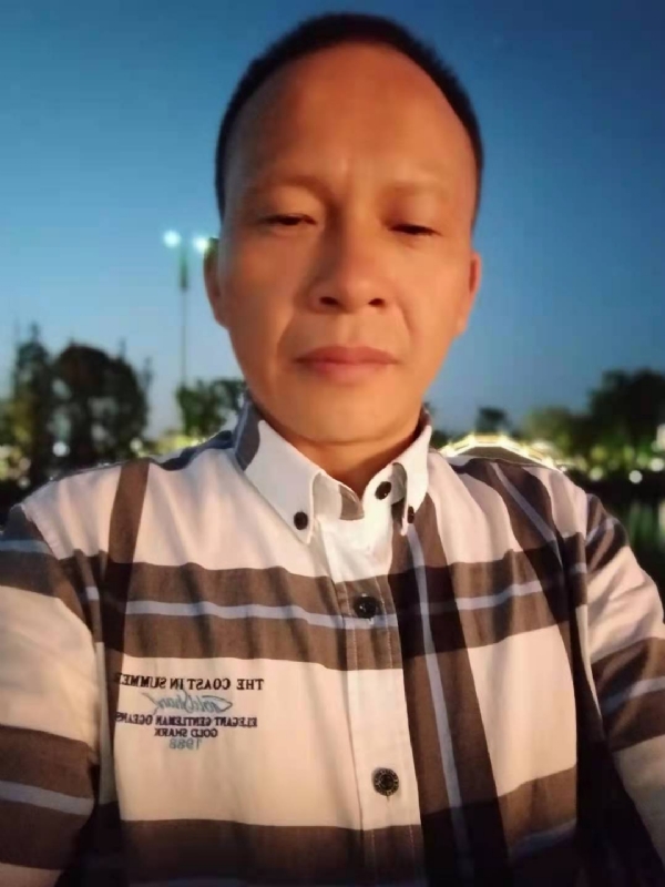 真心觅缘的第四张照片--周宁相亲网
