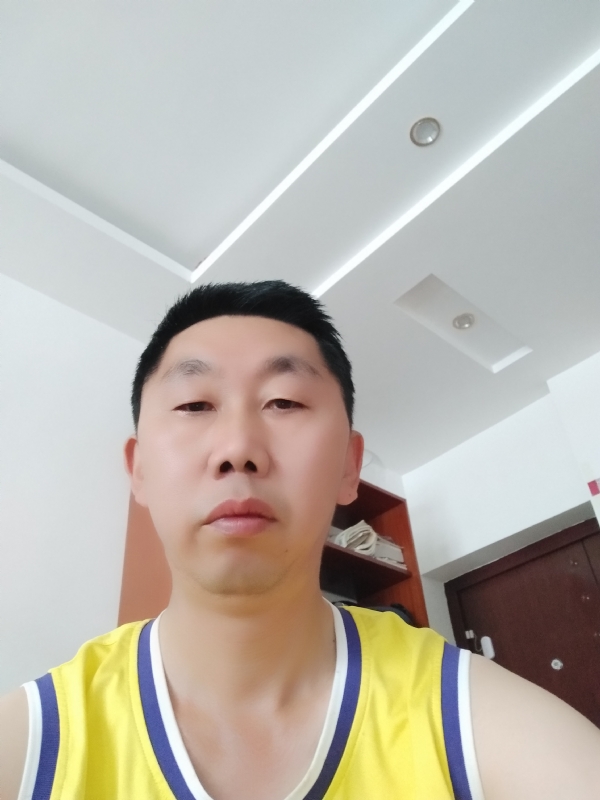 写尽半生纸上酸的第一张照片--周宁相亲网