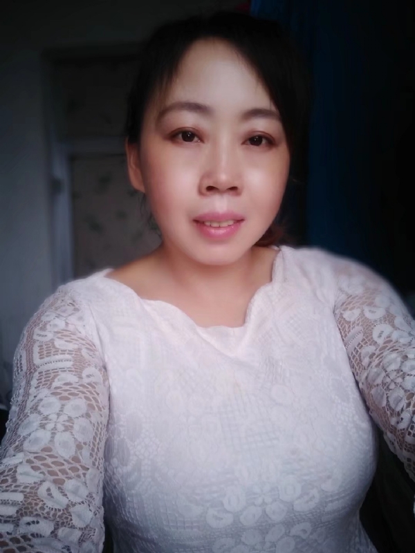 笑看人生的第一张照片--周宁相亲网