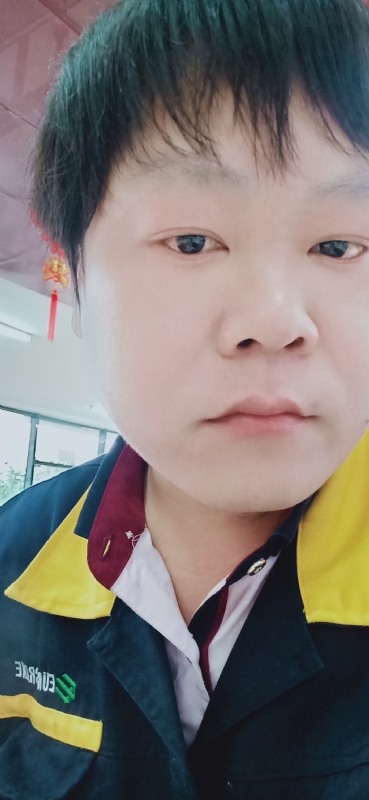 三哥哥的第一张照片--周宁相亲网