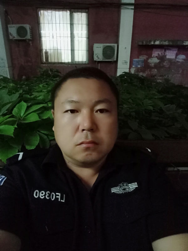 冯宇的第一张照片--周宁相亲网