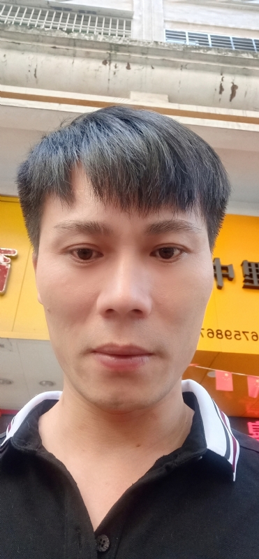笑看人生的第一张照片--周宁相亲网