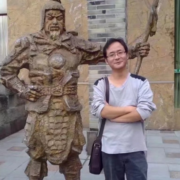 孤狼的第三张照片--周宁相亲网