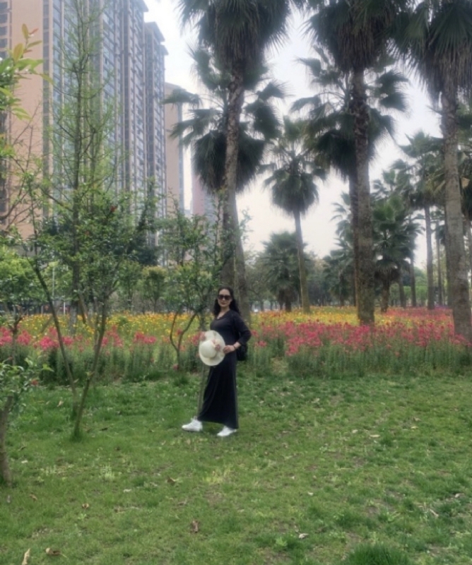 粉墨登场的第一张照片--周宁相亲网
