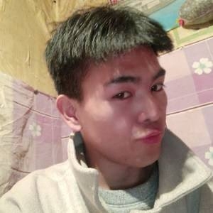 90后美少男的第二张照片--周宁相亲网