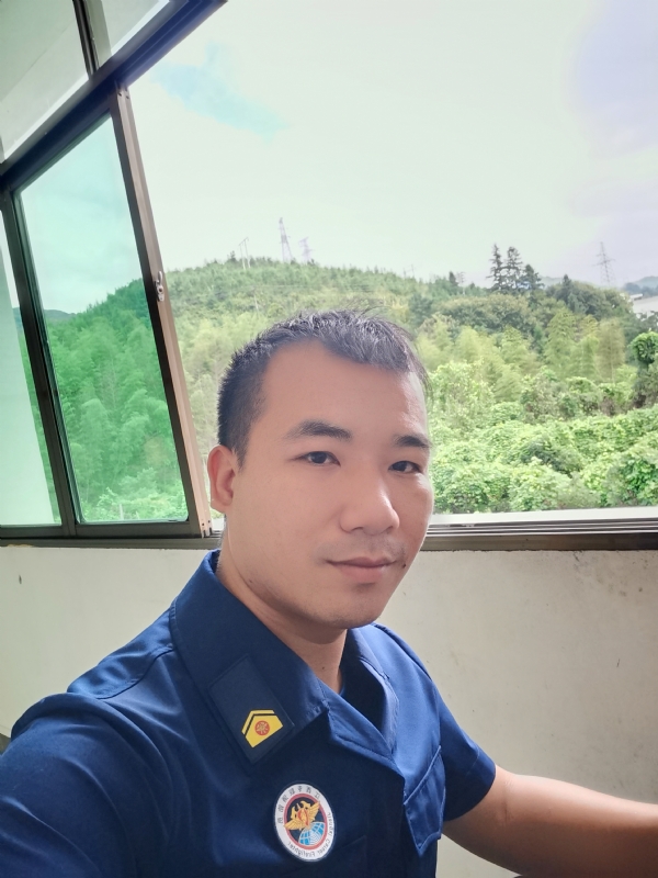 期待未来的第一张照片--周宁相亲网