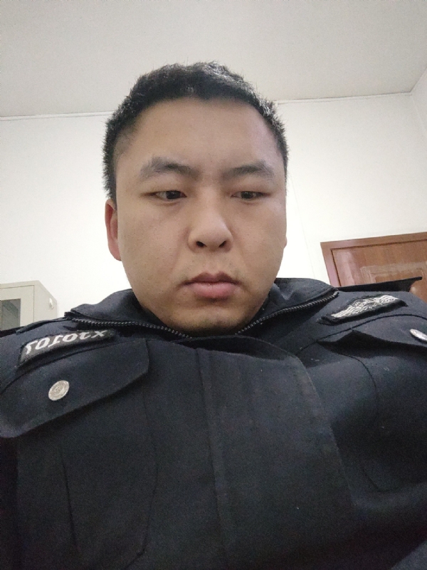 好纠结的第一张照片--周宁相亲网