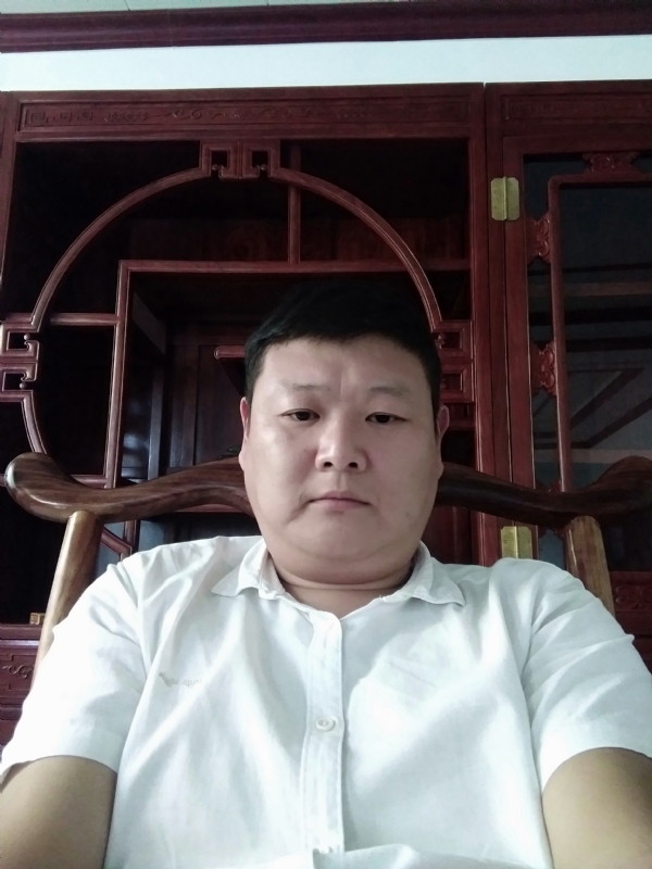 狼图腾的第一张照片--周宁相亲网