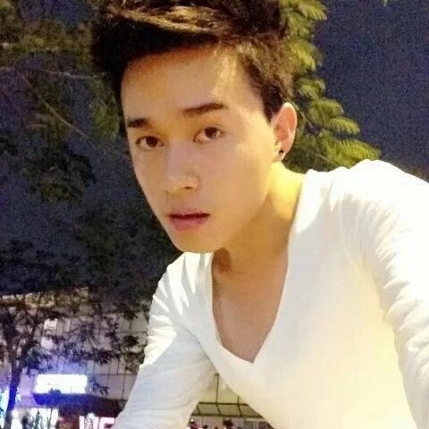 爱与不爱的第一张照片--周宁相亲网
