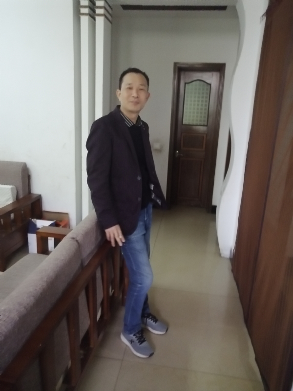相亲相爱的第二张照片--周宁相亲网