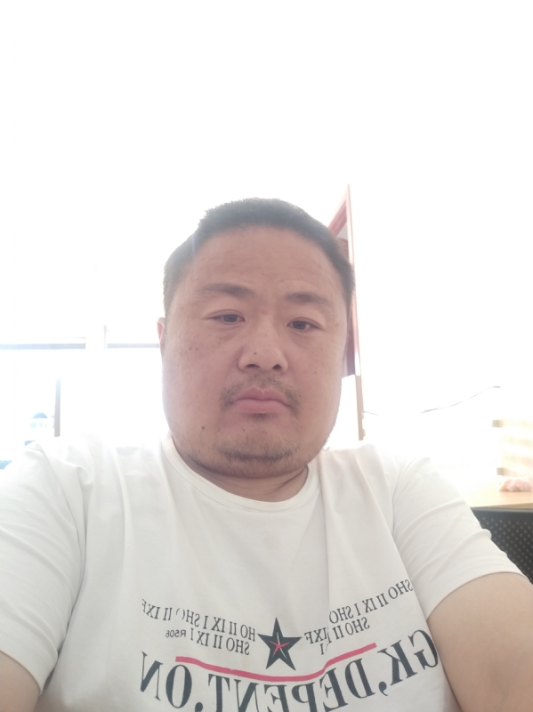 流星隐爱的第一张照片--周宁相亲网