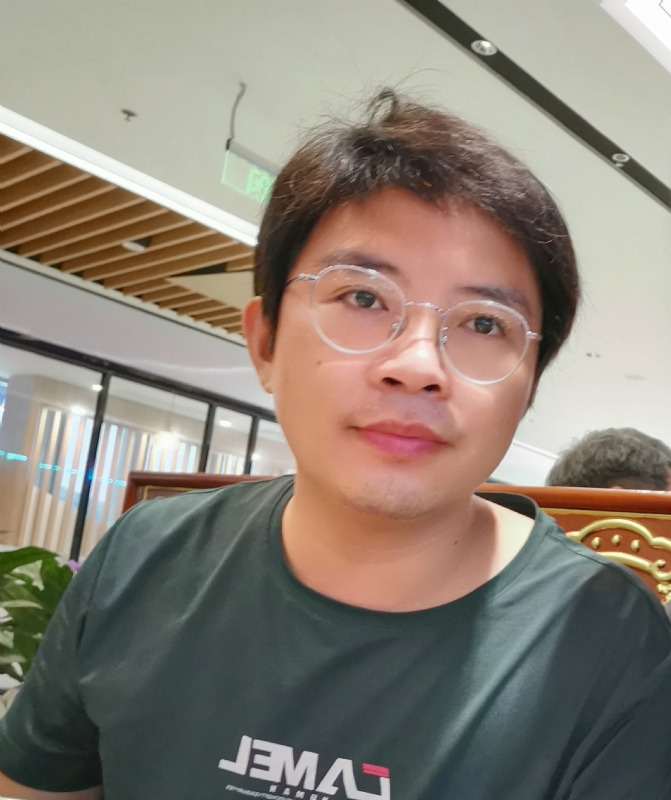 陆迅的第三张照片--周宁相亲网