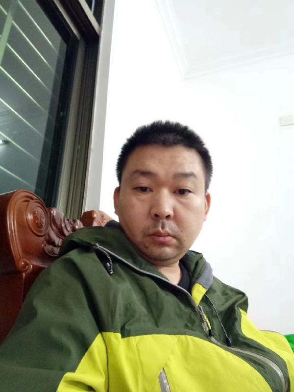 阿汤的第一张照片--周宁相亲网