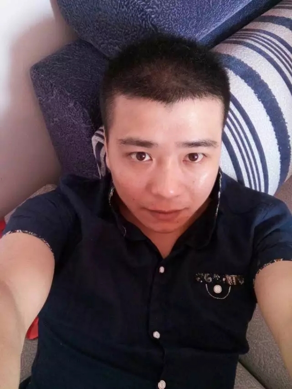 漫步的面包的第一张照片--周宁相亲网