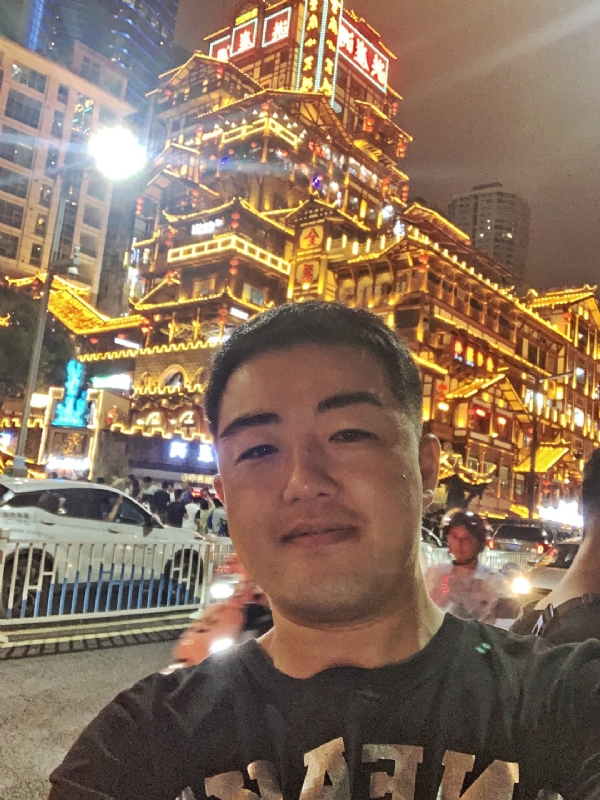 钢铁侠的第一张照片--周宁相亲网