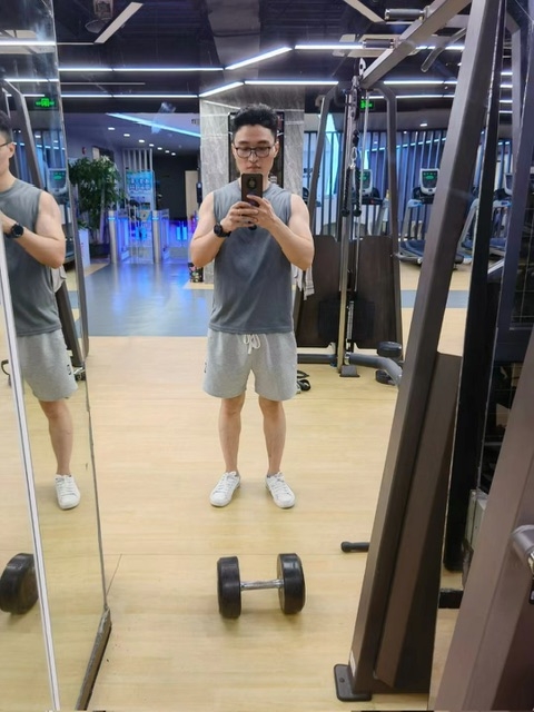 超哥的第二张照片--周宁相亲网