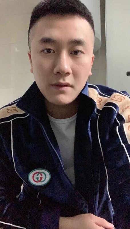 凌毅的第一张照片--周宁相亲网