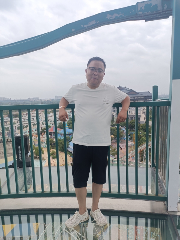 飞哥的第一张照片--周宁相亲网