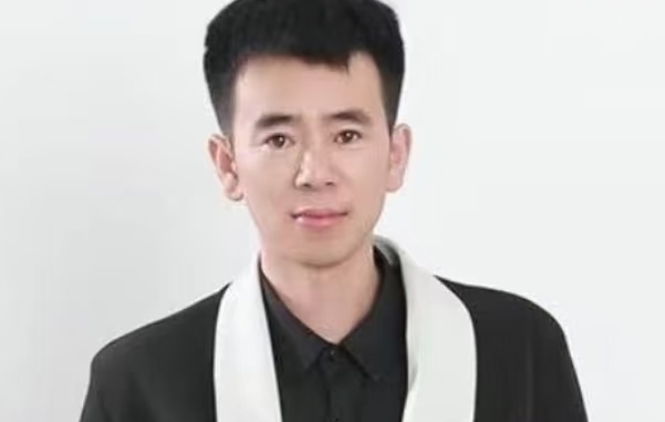 今晚不熬夜的第一张照片--周宁相亲网