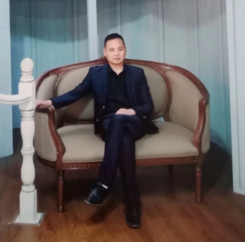 龙行天下的第二张照片--周宁相亲网